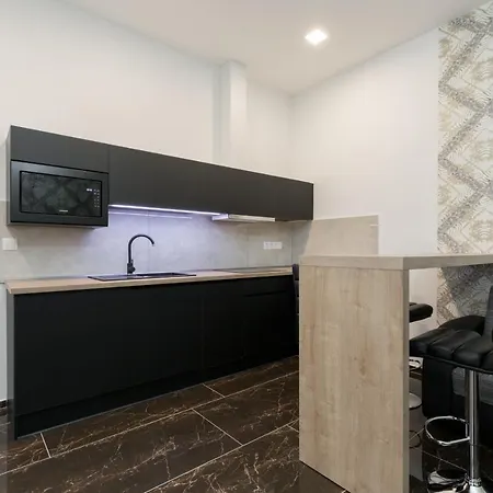The H4 Executive Apartment